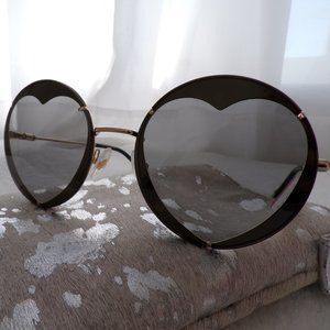 Carolina Herrera Heart Cut Out Shades, Round Rimless Stainless Steel Unique Y2K